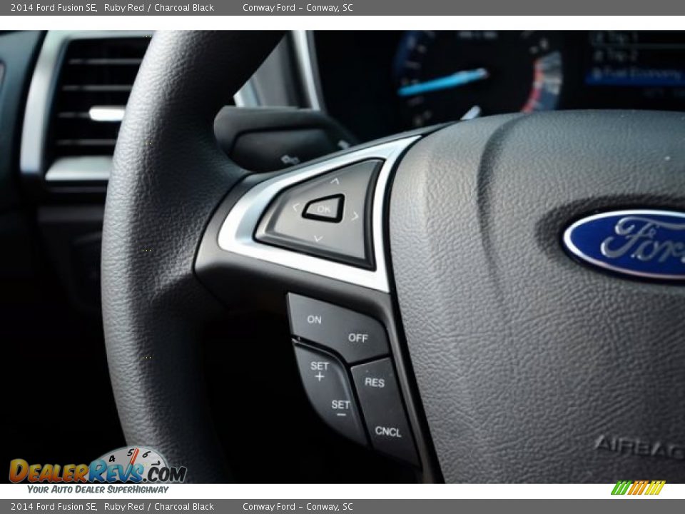 2014 Ford Fusion SE Ruby Red / Charcoal Black Photo #25