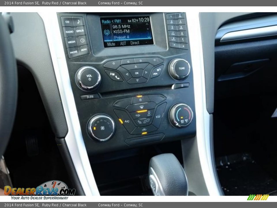 2014 Ford Fusion SE Ruby Red / Charcoal Black Photo #27