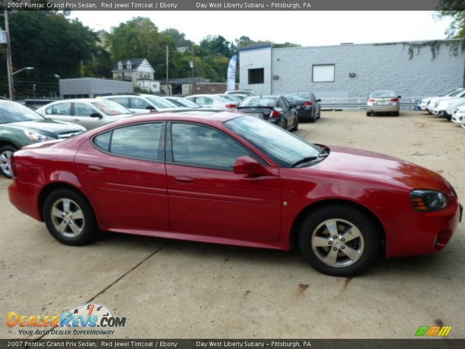 2007 Pontiac Grand Prix Sedan Red Jewel Tintcoat / Ebony Photo #5