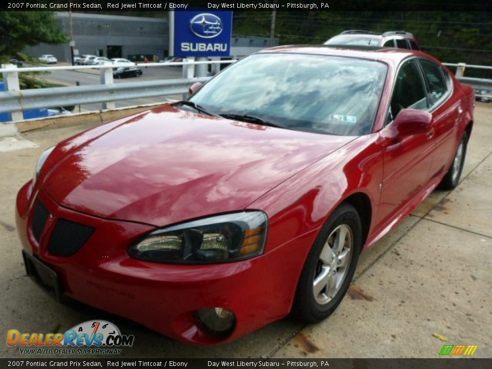 2007 Pontiac Grand Prix Sedan Red Jewel Tintcoat / Ebony Photo #8