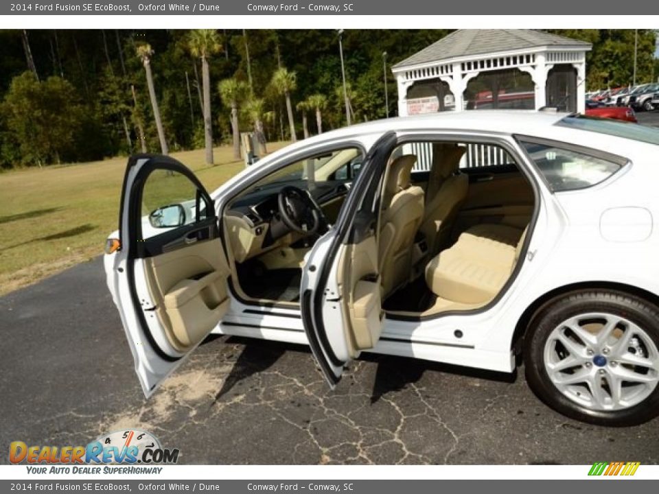 2014 Ford Fusion SE EcoBoost Oxford White / Dune Photo #11