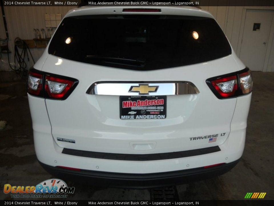 2014 Chevrolet Traverse LT White / Ebony Photo #2
