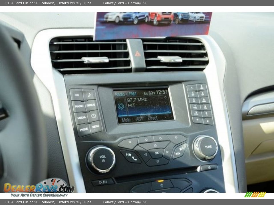 2014 Ford Fusion SE EcoBoost Oxford White / Dune Photo #25