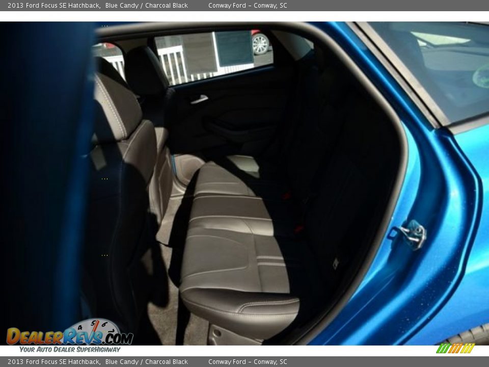 2013 Ford Focus SE Hatchback Blue Candy / Charcoal Black Photo #11