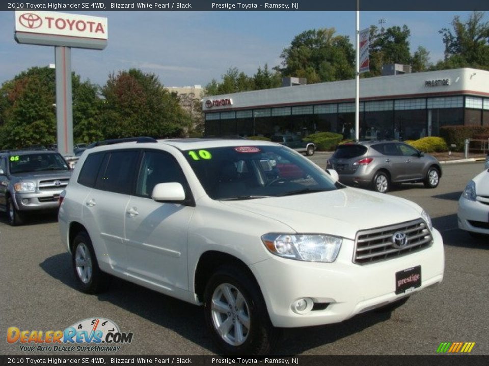 2010 Toyota Highlander SE 4WD Blizzard White Pearl / Black Photo #1