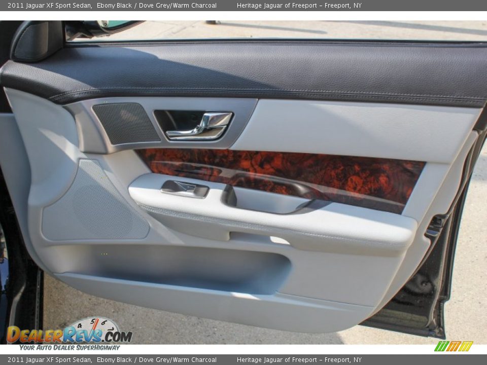 2011 Jaguar XF Sport Sedan Ebony Black / Dove Grey/Warm Charcoal Photo #10
