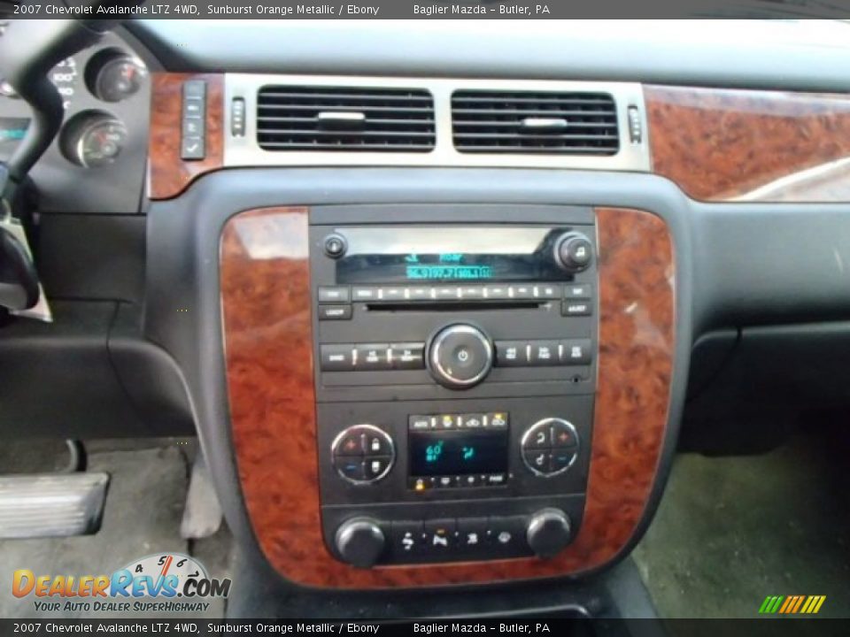 2007 Chevrolet Avalanche LTZ 4WD Sunburst Orange Metallic / Ebony Photo #11