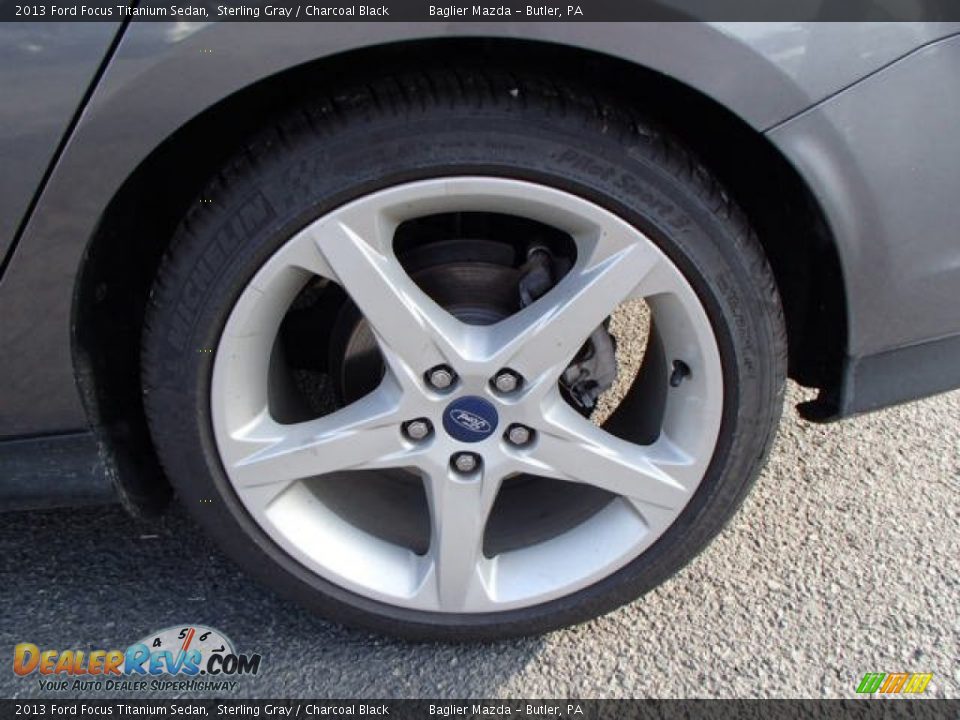 2013 Ford Focus Titanium Sedan Sterling Gray / Charcoal Black Photo #9