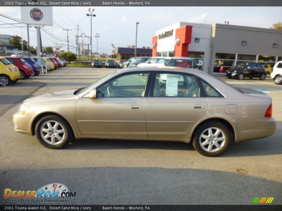 2001 Toyota Avalon XLS Desert Sand Mica / Ivory Photo #4