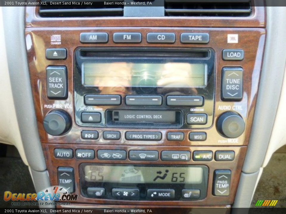 2001 Toyota Avalon XLS Desert Sand Mica / Ivory Photo #19