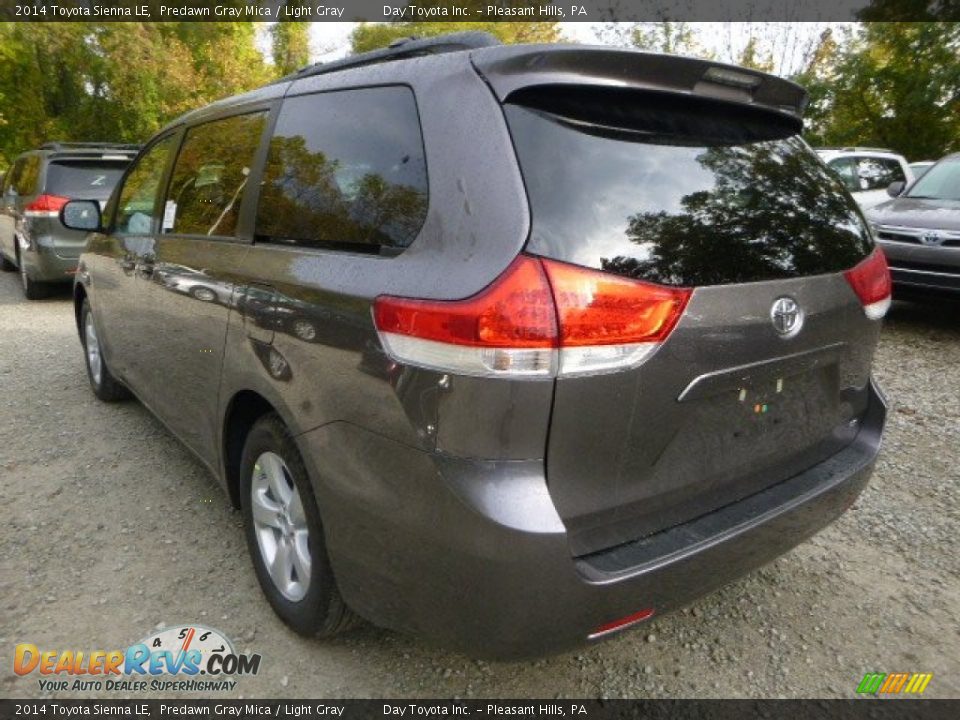 2014 Toyota Sienna LE Predawn Gray Mica / Light Gray Photo #5