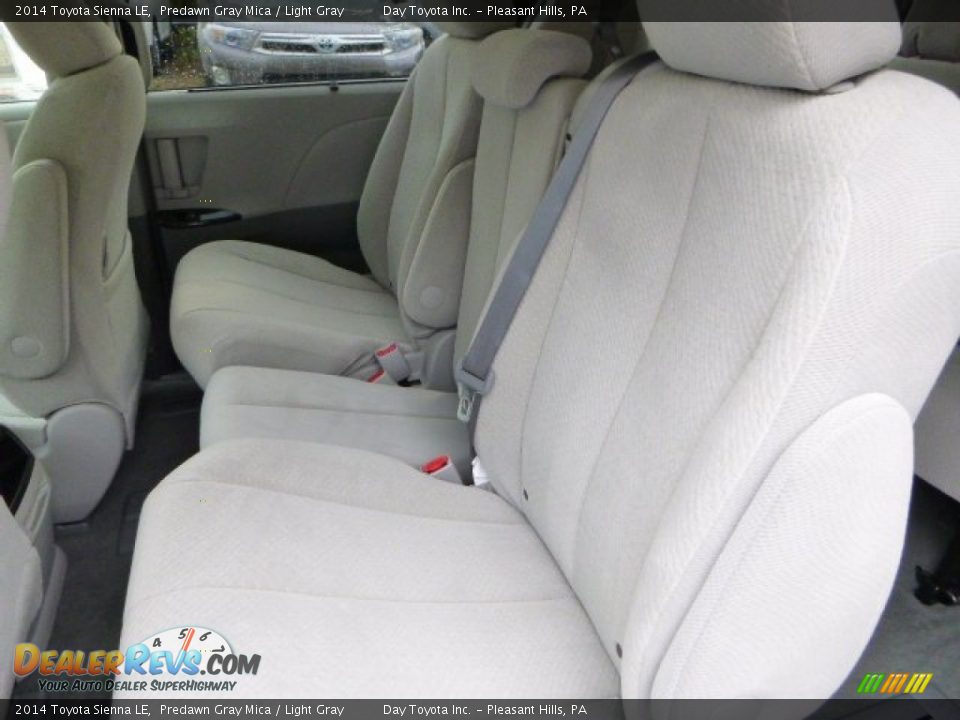 2014 Toyota Sienna LE Predawn Gray Mica / Light Gray Photo #11