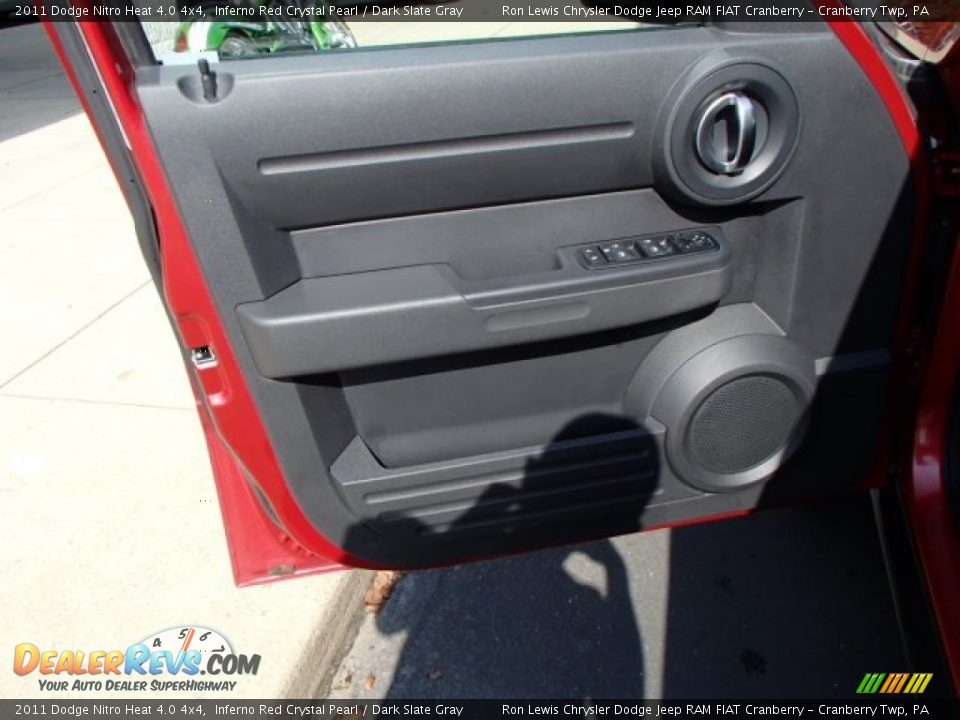2011 Dodge Nitro Heat 4.0 4x4 Inferno Red Crystal Pearl / Dark Slate Gray Photo #11