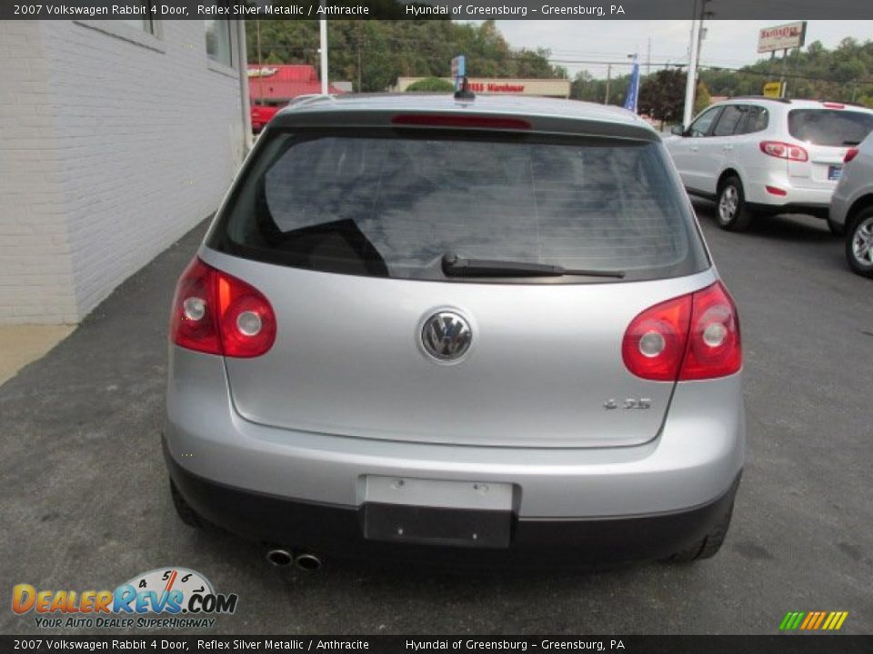 2007 Volkswagen Rabbit 4 Door Reflex Silver Metallic / Anthracite Photo #8