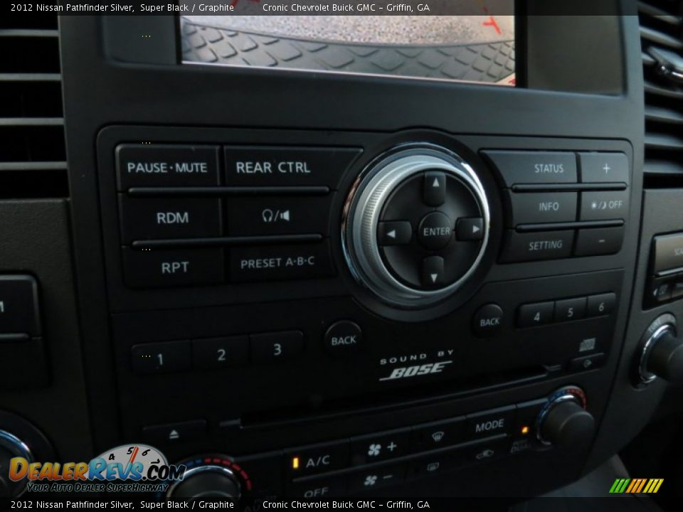 2012 Nissan Pathfinder Silver Super Black / Graphite Photo #26