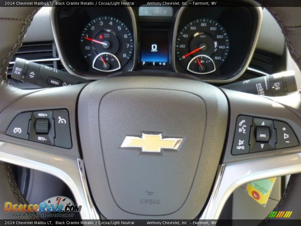 Controls of 2014 Chevrolet Malibu LT Photo #17