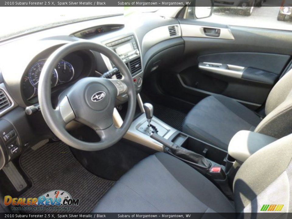 2010 Subaru Forester 2.5 X Spark Silver Metallic / Black Photo #7