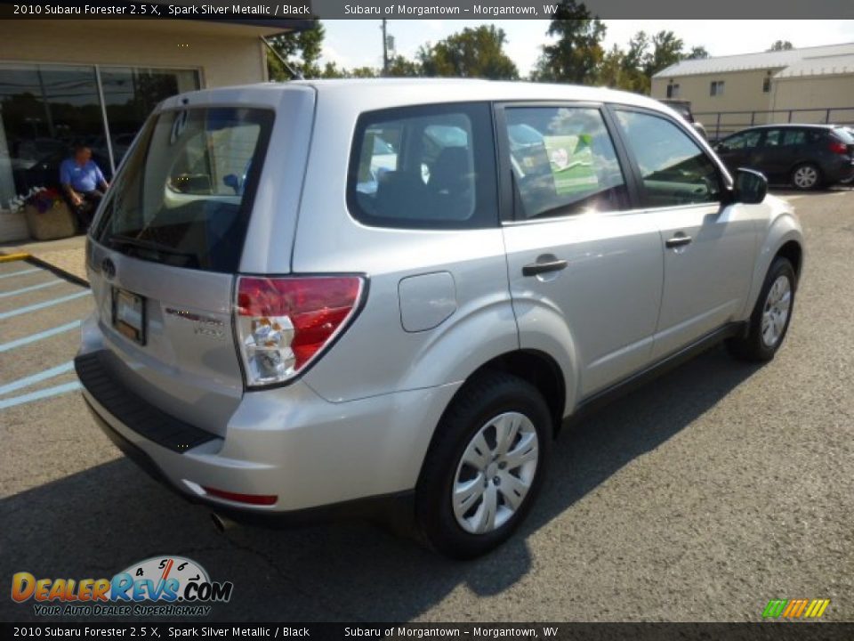 2010 Subaru Forester 2.5 X Spark Silver Metallic / Black Photo #11