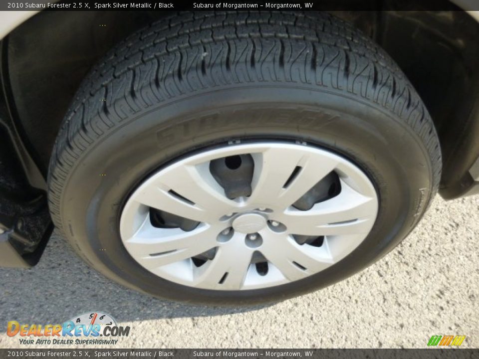 2010 Subaru Forester 2.5 X Spark Silver Metallic / Black Photo #13