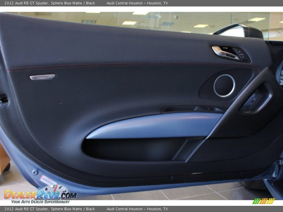 Door Panel of 2012 Audi R8 GT Spyder Photo #15