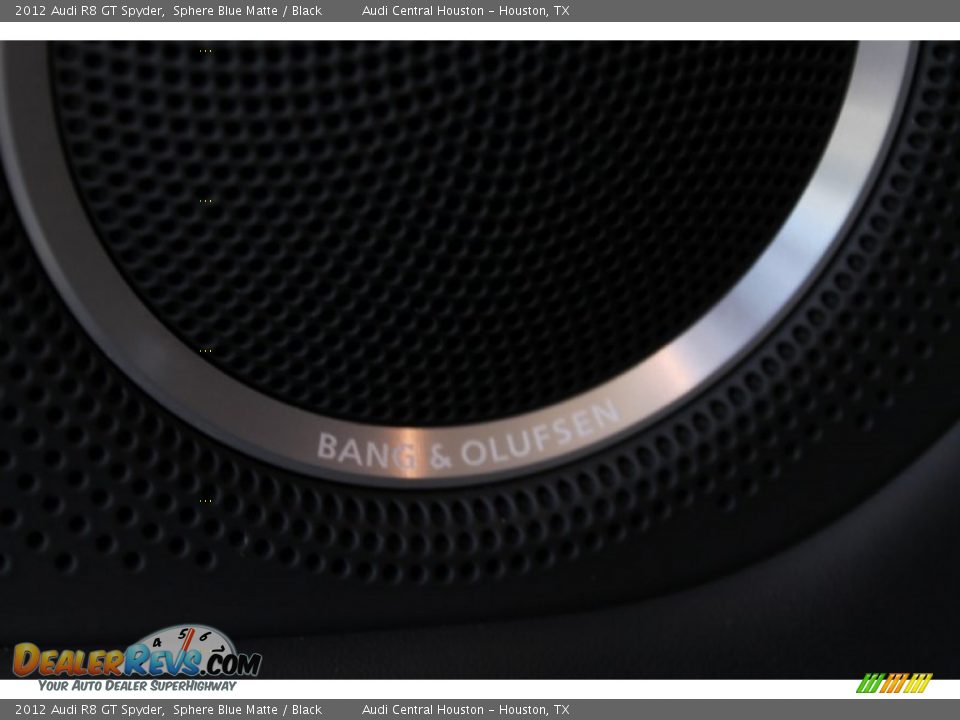 Audio System of 2012 Audi R8 GT Spyder Photo #16