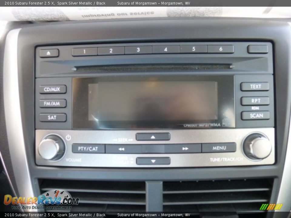2010 Subaru Forester 2.5 X Spark Silver Metallic / Black Photo #19