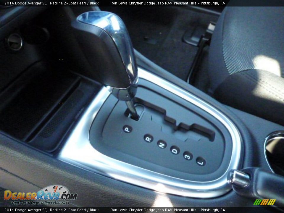 2014 Dodge Avenger SE Redline 2-Coat Pearl / Black Photo #18