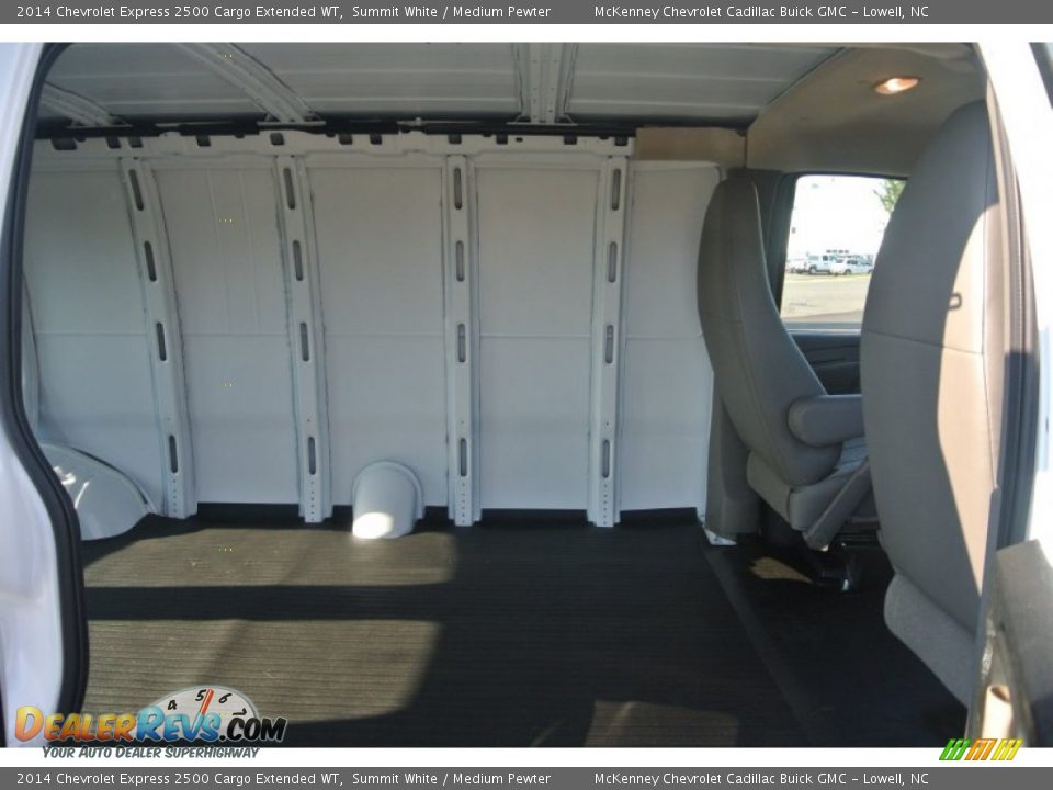 2014 Chevrolet Express 2500 Cargo Extended WT Summit White / Medium Pewter Photo #17