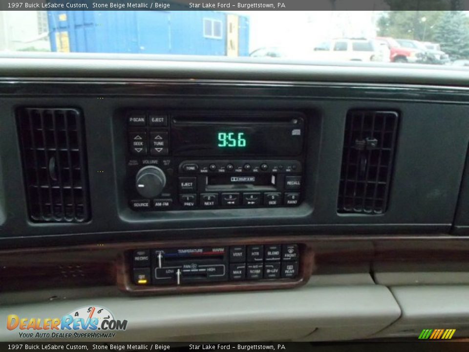 Controls of 1997 Buick LeSabre Custom Photo #12