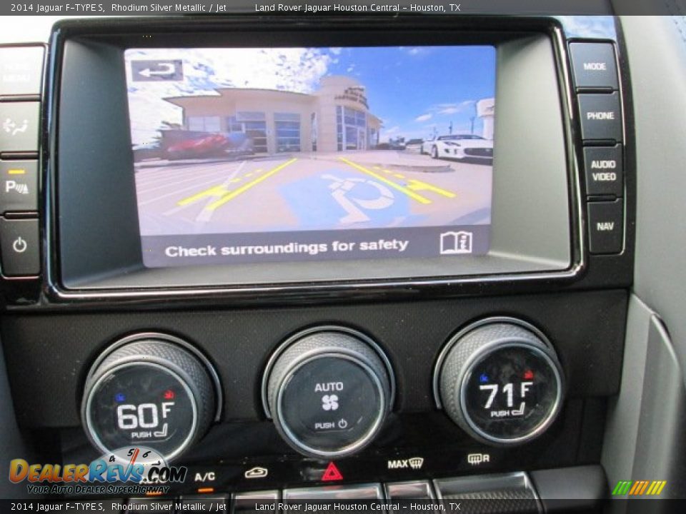 Controls of 2014 Jaguar F-TYPE S Photo #18