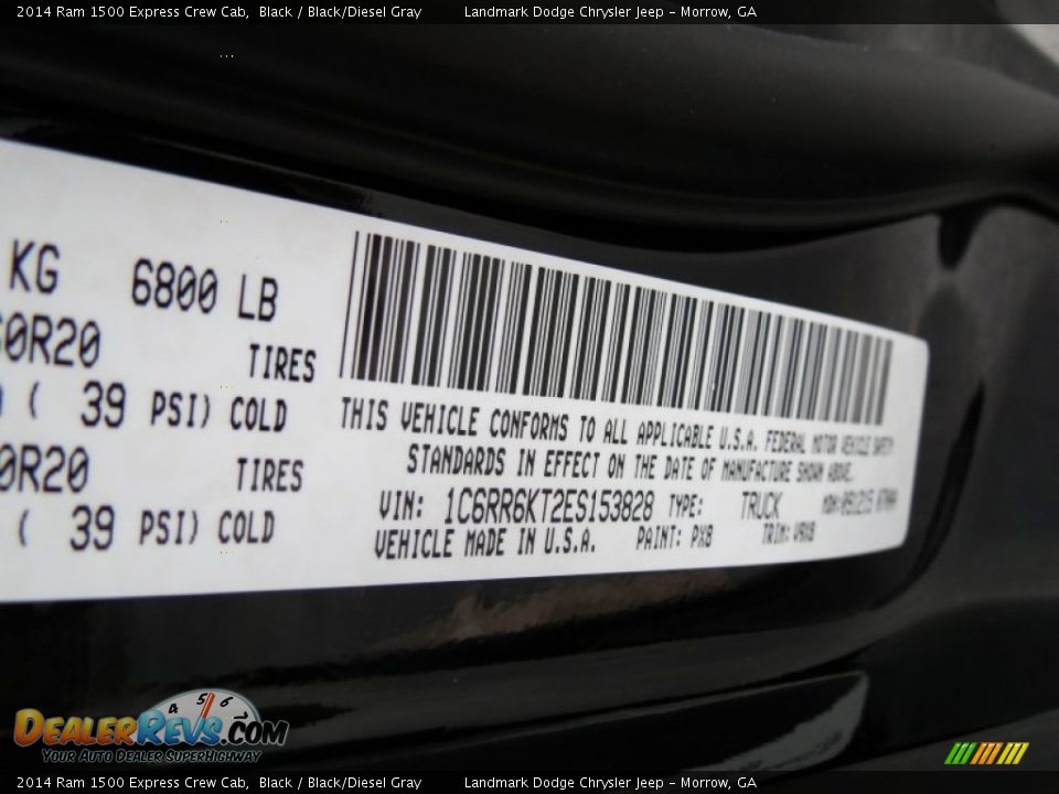 2014 Ram 1500 Express Crew Cab Black / Black/Diesel Gray Photo #10