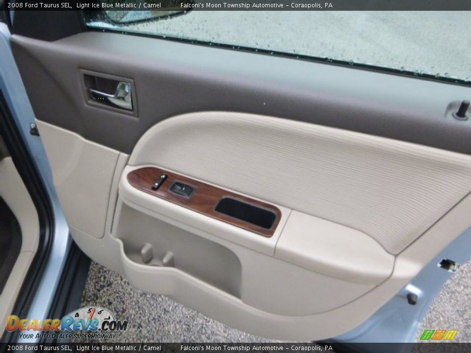 2008 Ford Taurus SEL Light Ice Blue Metallic / Camel Photo #12