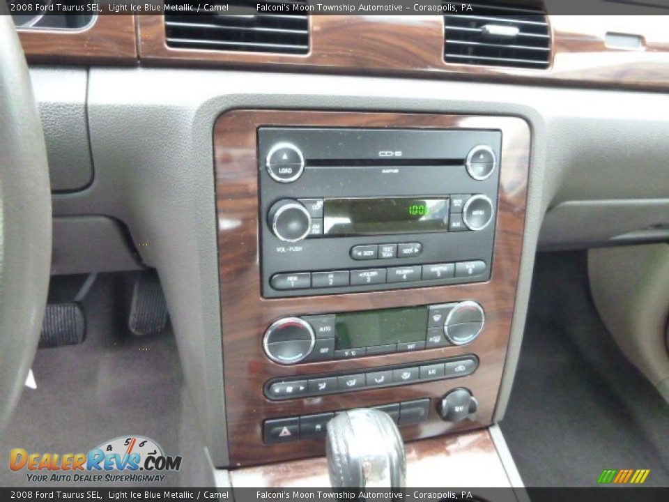 2008 Ford Taurus SEL Light Ice Blue Metallic / Camel Photo #23