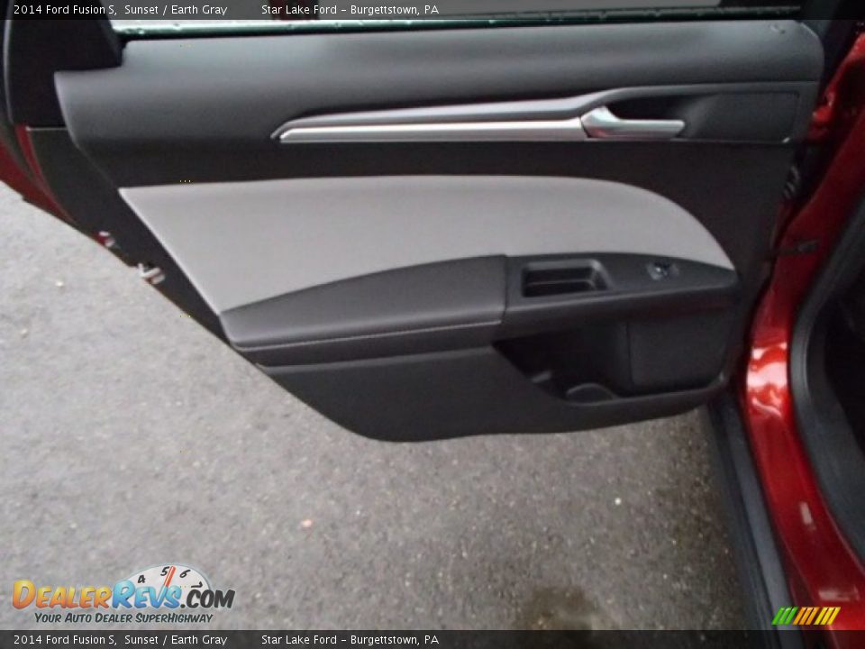 2014 Ford Fusion S Sunset / Earth Gray Photo #13