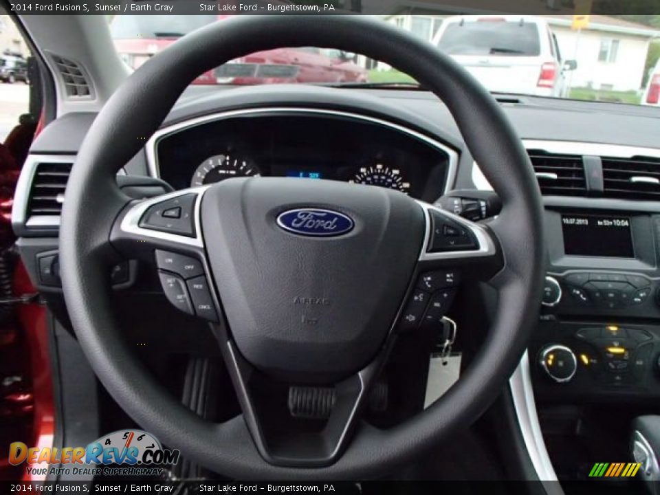 2014 Ford Fusion S Sunset / Earth Gray Photo #18