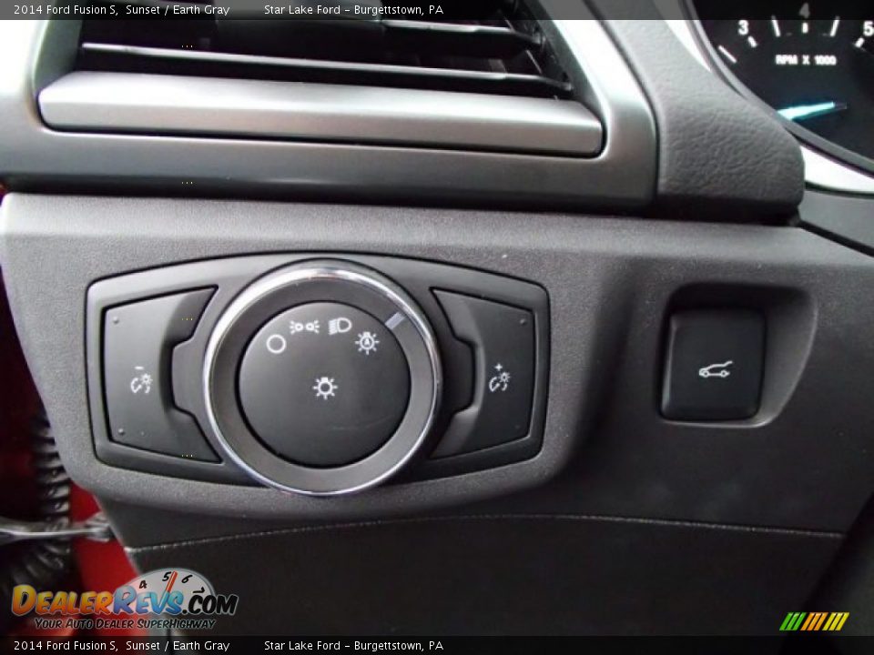 2014 Ford Fusion S Sunset / Earth Gray Photo #21