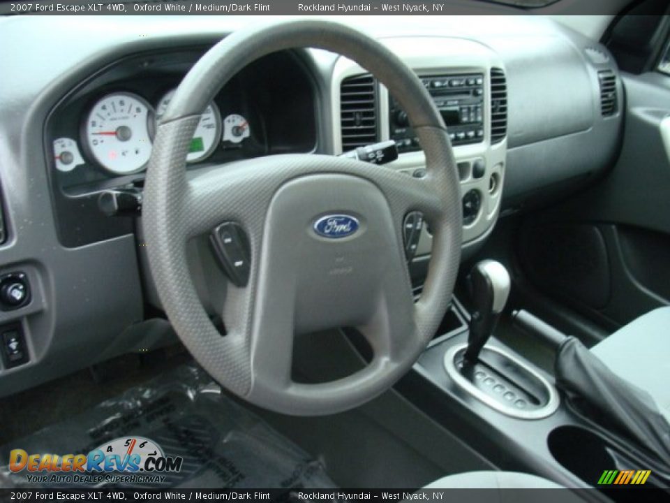 2007 Ford Escape XLT 4WD Oxford White / Medium/Dark Flint Photo #9