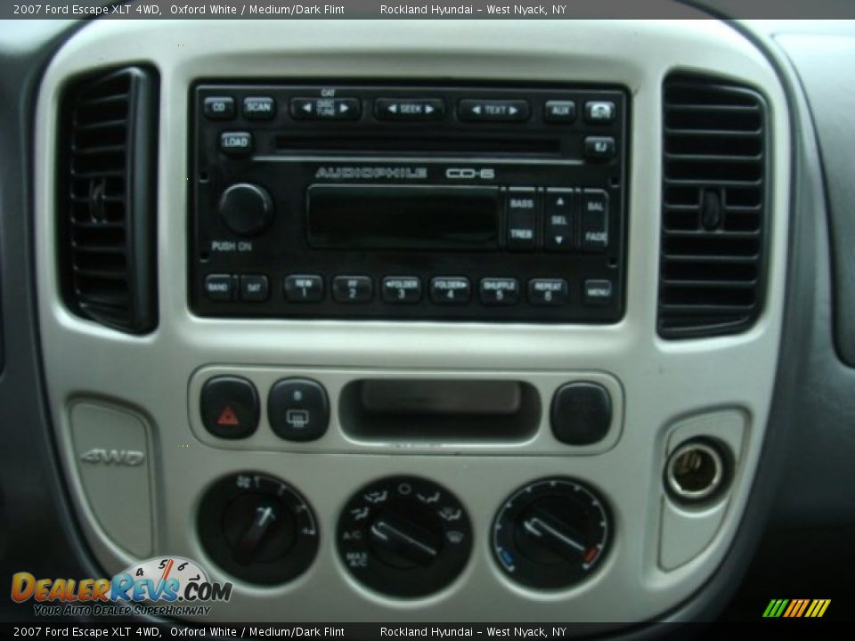2007 Ford Escape XLT 4WD Oxford White / Medium/Dark Flint Photo #18