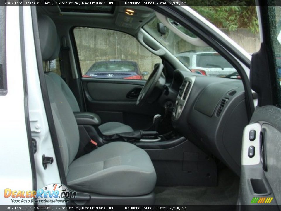 2007 Ford Escape XLT 4WD Oxford White / Medium/Dark Flint Photo #27