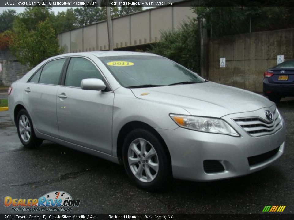 2011 Toyota Camry LE Classic Silver Metallic / Ash Photo #2