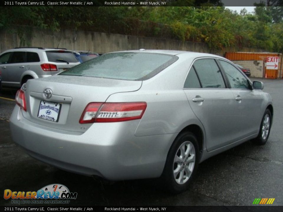 2011 Toyota Camry LE Classic Silver Metallic / Ash Photo #4