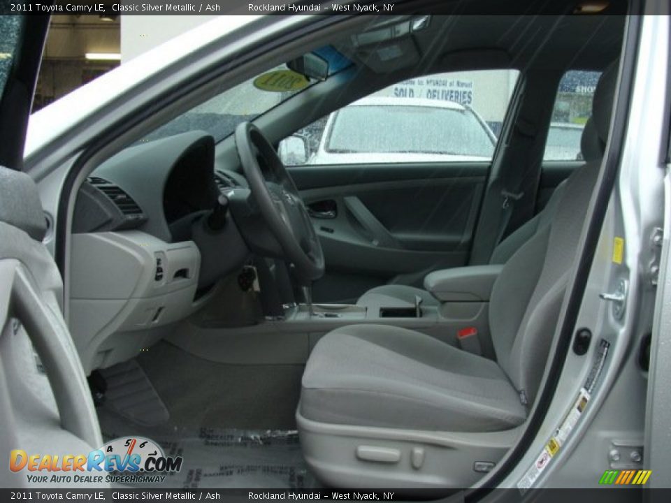 2011 Toyota Camry LE Classic Silver Metallic / Ash Photo #10