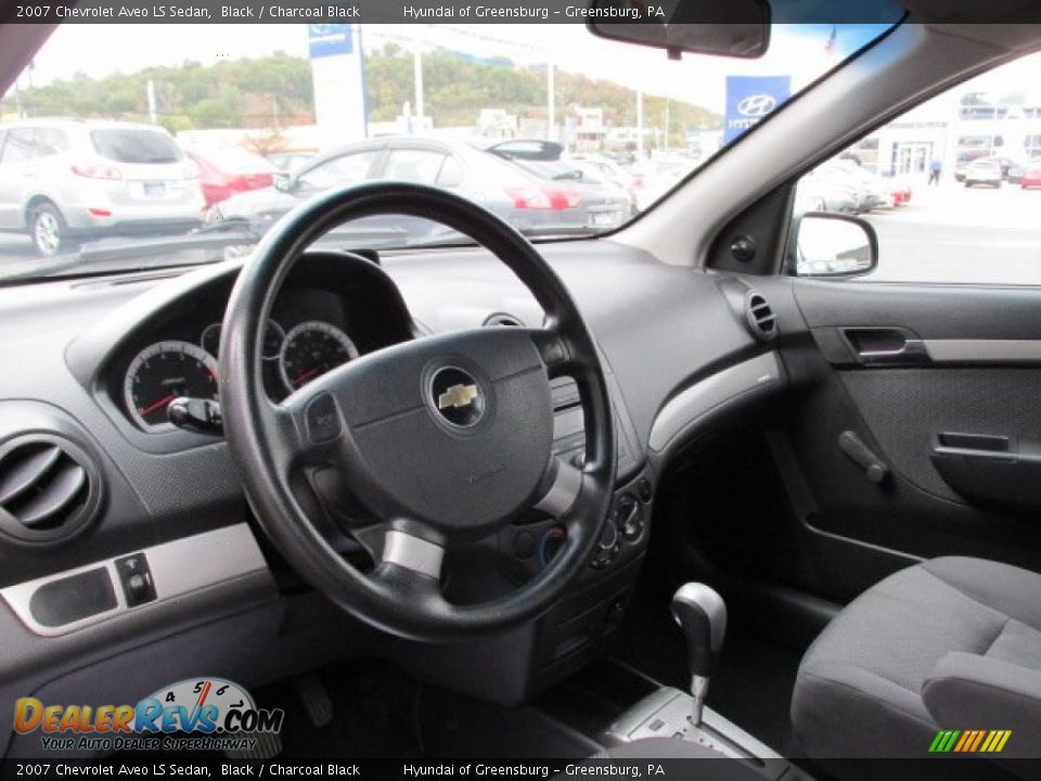 2007 Chevrolet Aveo LS Sedan Black / Charcoal Black Photo #10