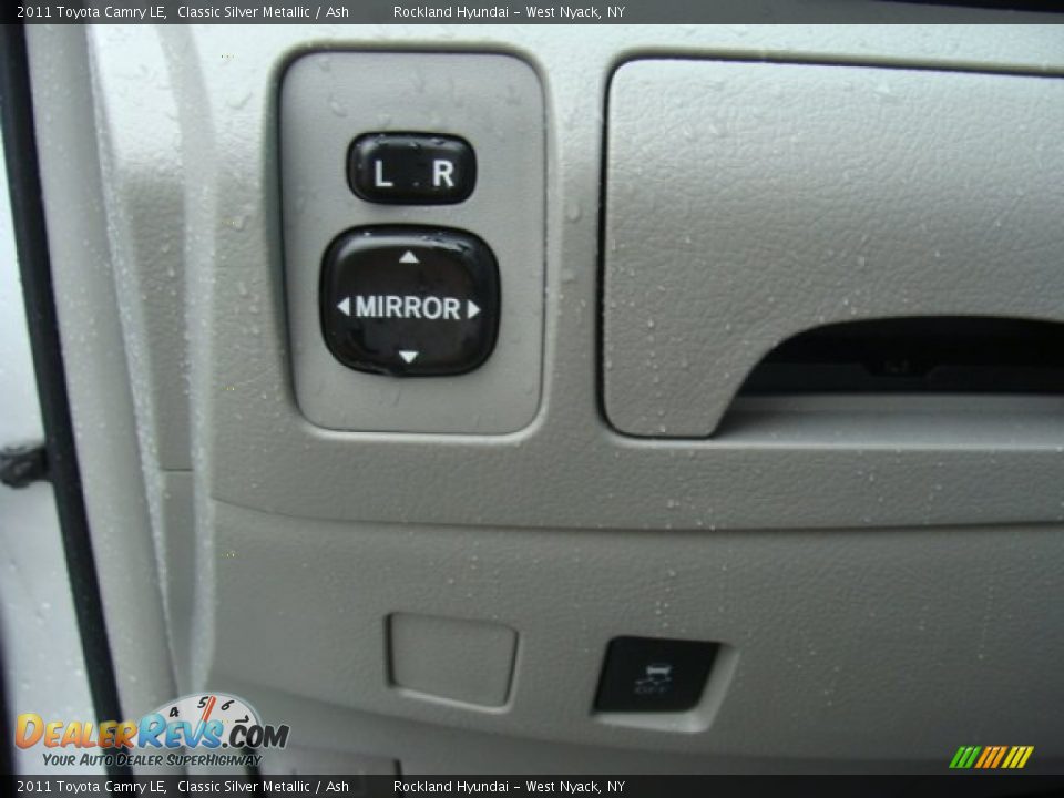 2011 Toyota Camry LE Classic Silver Metallic / Ash Photo #12