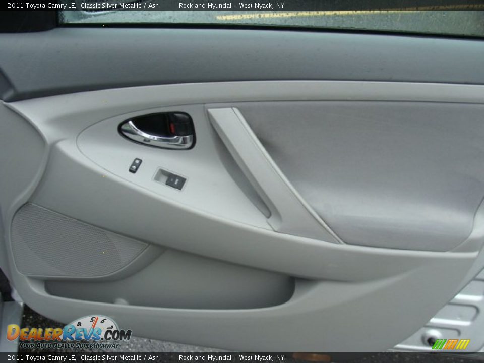 2011 Toyota Camry LE Classic Silver Metallic / Ash Photo #22