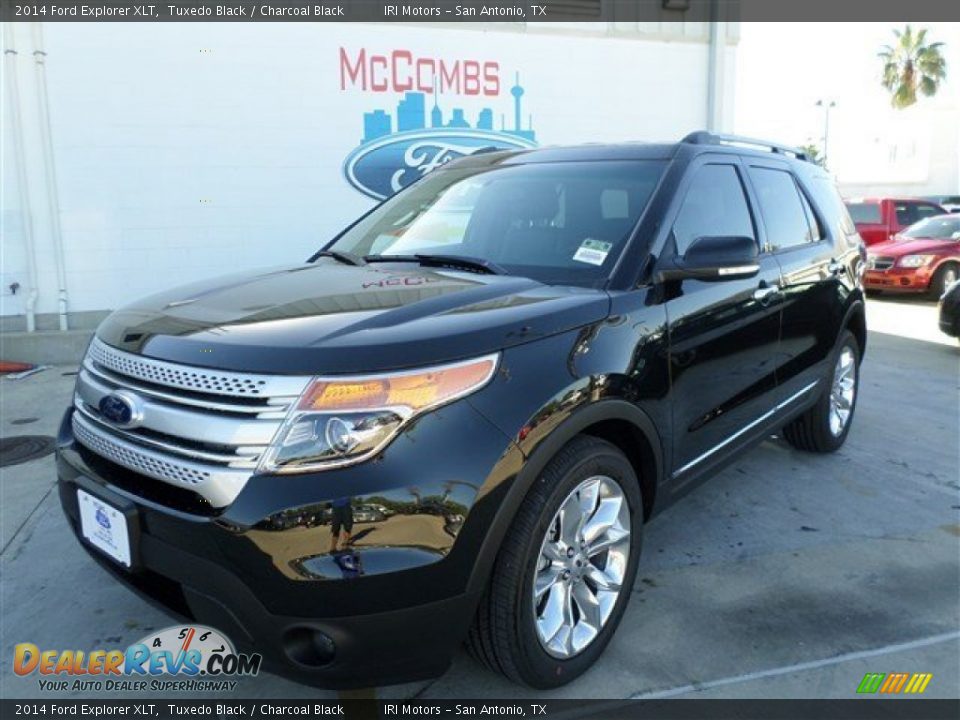 2014 Ford Explorer XLT Tuxedo Black / Charcoal Black Photo #1