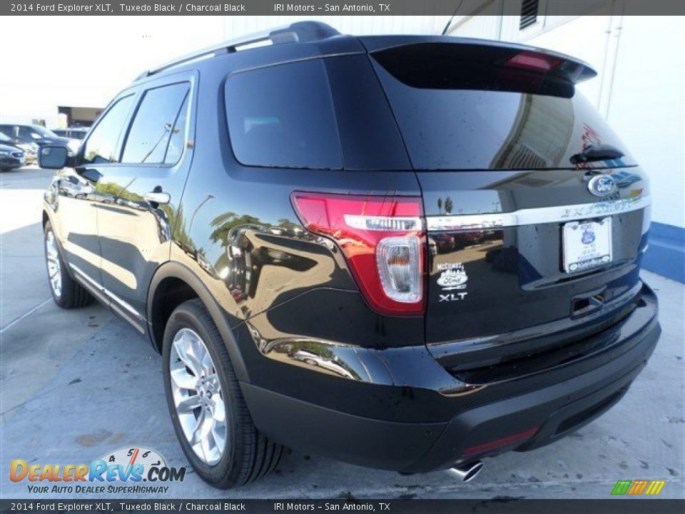 2014 Ford Explorer XLT Tuxedo Black / Charcoal Black Photo #3