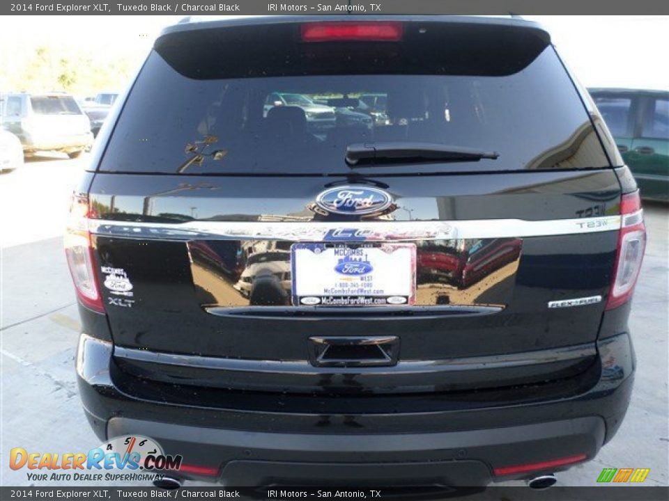 2014 Ford Explorer XLT Tuxedo Black / Charcoal Black Photo #4