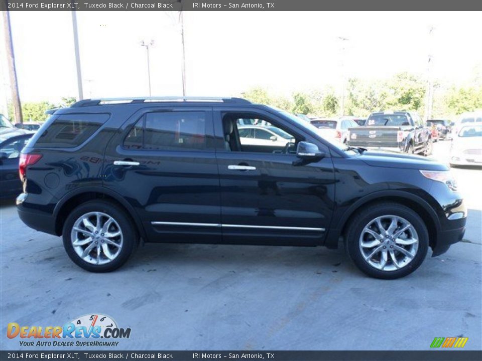 2014 Ford Explorer XLT Tuxedo Black / Charcoal Black Photo #6