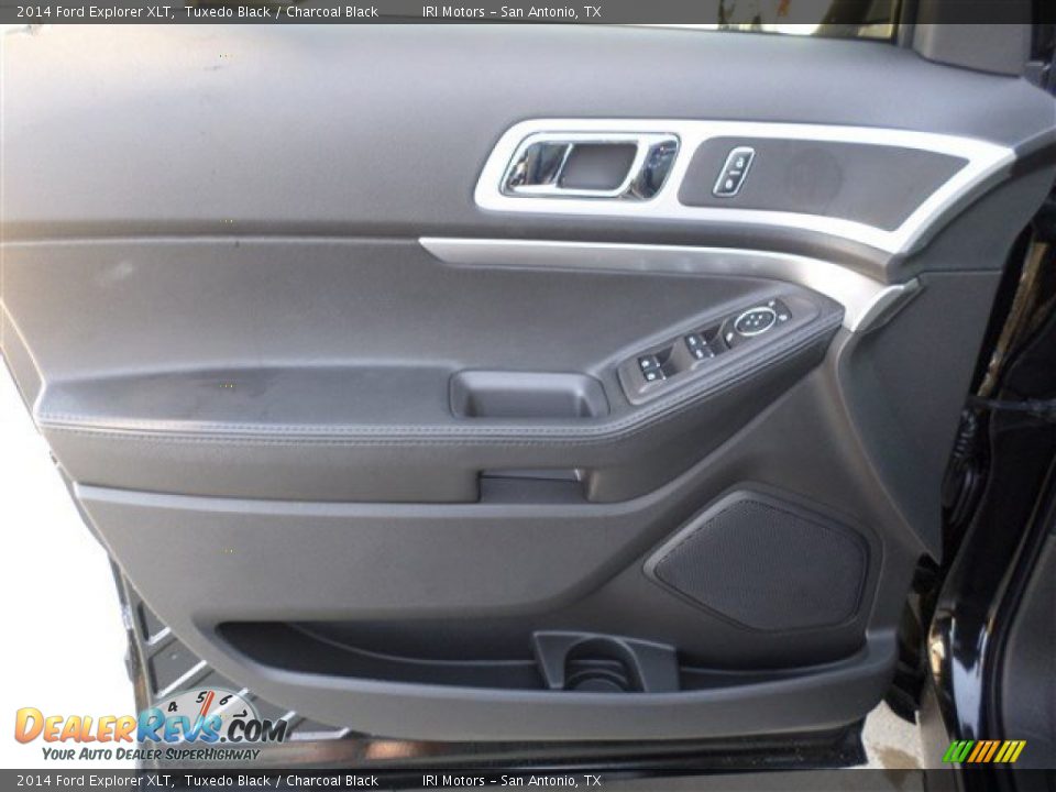 2014 Ford Explorer XLT Tuxedo Black / Charcoal Black Photo #21